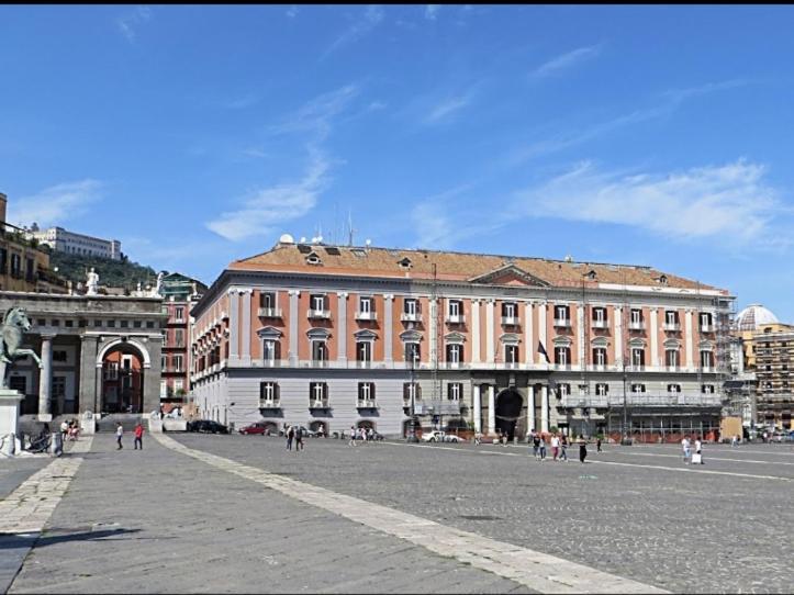 Il Salotto Di Chiaia Hotel Naples Exterior photo